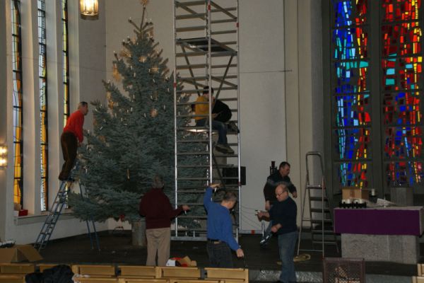 christbaum-62D5245B2A-F4CF-9271-61E2-3201ED1C1049.jpg